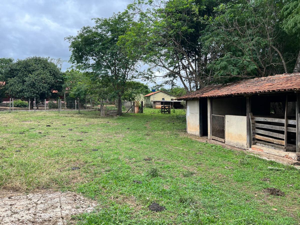 Chácara à venda com 4 quartos, 55000m² - Foto 9