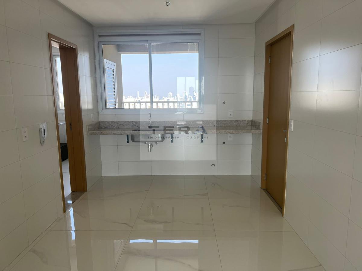 Apartamento à venda com 4 quartos, 180m² - Foto 10