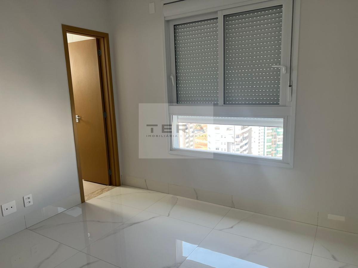 Apartamento à venda com 4 quartos, 180m² - Foto 15