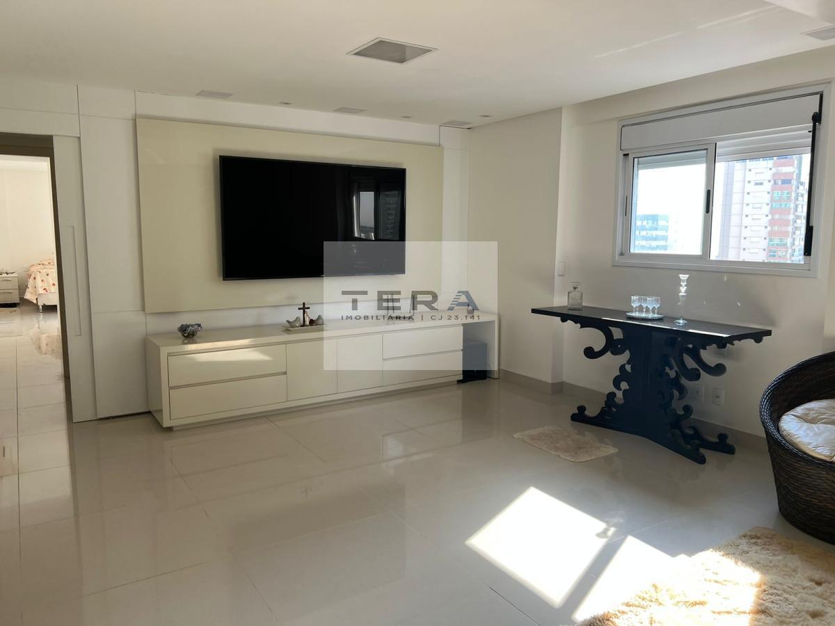 Apartamento à venda com 2 quartos, 178m² - Foto 3