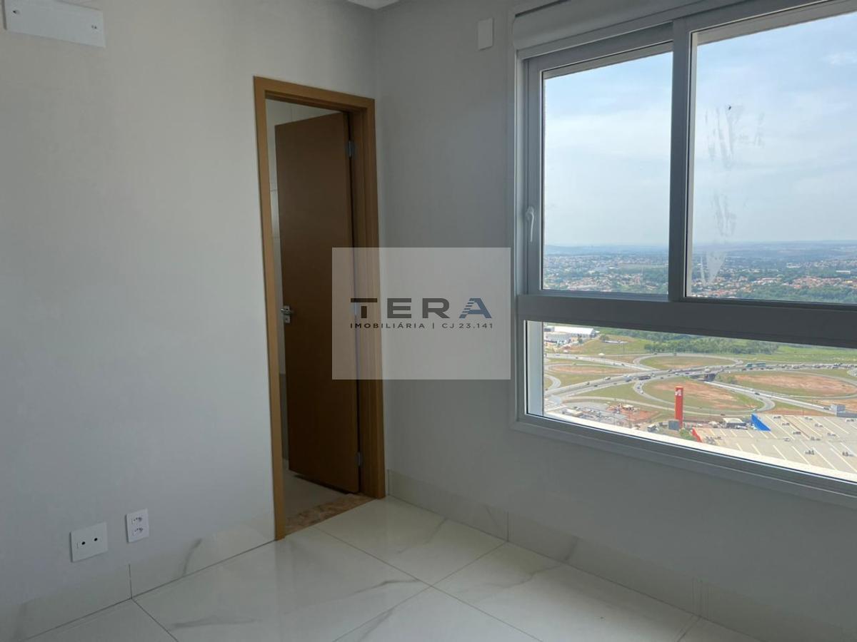 Apartamento à venda com 3 quartos, 180m² - Foto 4