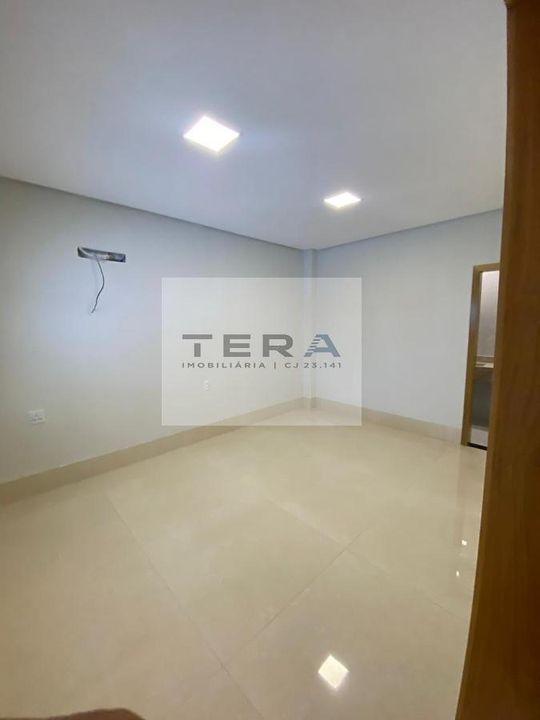 Casa à venda com 3 quartos, 209m² - Foto 3