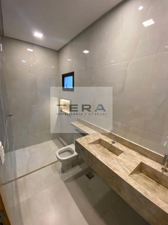 Casa à venda com 3 quartos, 209m² - Foto 4