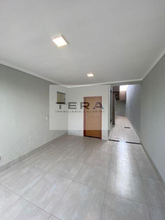 Casa à venda com 3 quartos, 135m² - Foto 2