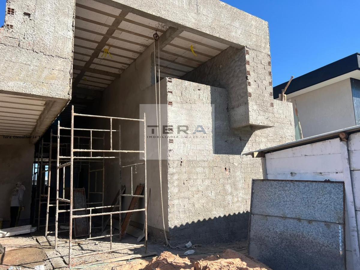 Casa de Condomínio à venda com 4 quartos, 333m² - Foto 12